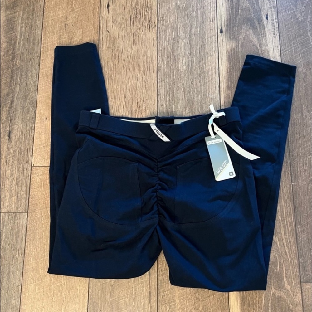 Popular Butt lifting Freddy’s Jeans